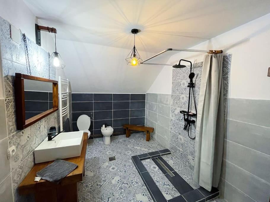 מלון Bradet  Casa La Doi Nuci מראה חיצוני תמונה